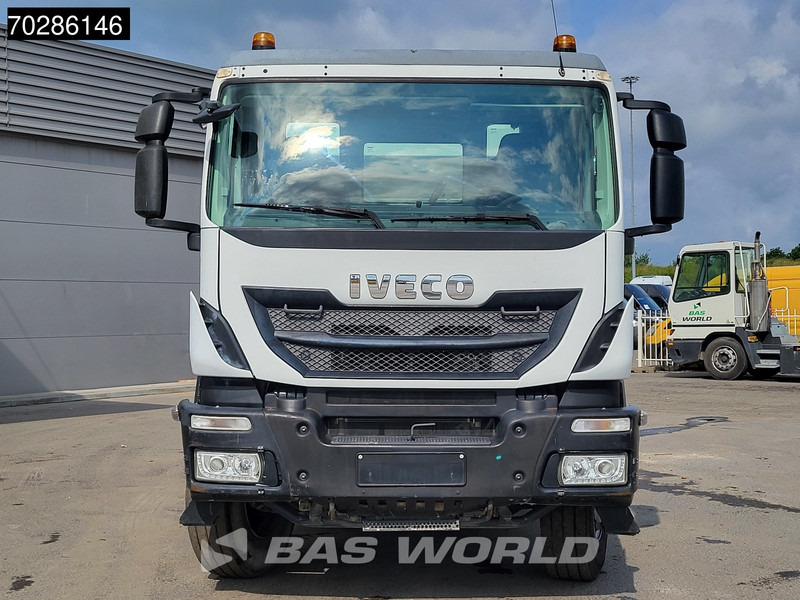Truk jungkit Iveco Trakker 360 6X4 10m3 2-Sided Tipper Steelsuspension Big-Axle Automatic Euro 6: gambar 13