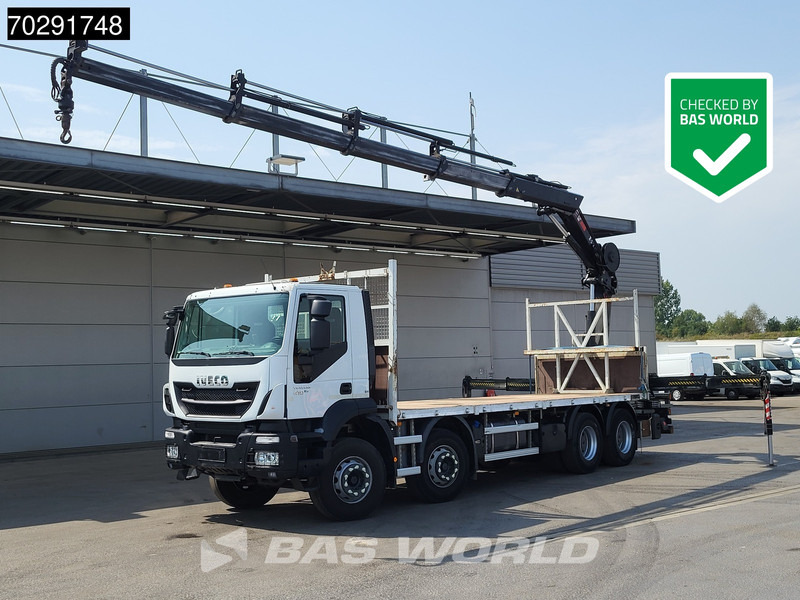 Iveco Trakker 410 8X4 HIAB 211 EP-4 HIDUO Crane Steelsuspension Euro 6 - Truk flatbed, Truk derek: gambar 1 Iveco Trakker 410 8X4 HIAB 211 EP-4 HIDUO Crane Steelsuspension Euro 6 - Truk flatbed, Truk derek: gambar 1
