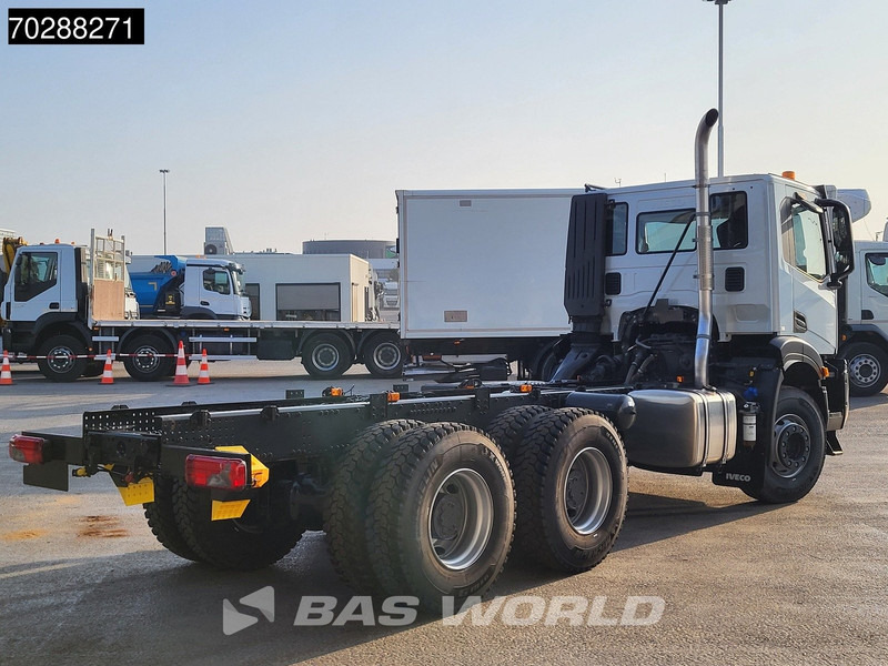 Iveco X-Way 460 6X4 New! Retarder Steelsuspension Big-Axle Navi Euro 6 - Truk sasis: gambar 5 Iveco X-Way 460 6X4 New! Retarder Steelsuspension Big-Axle Navi Euro 6 - Truk sasis: gambar 5