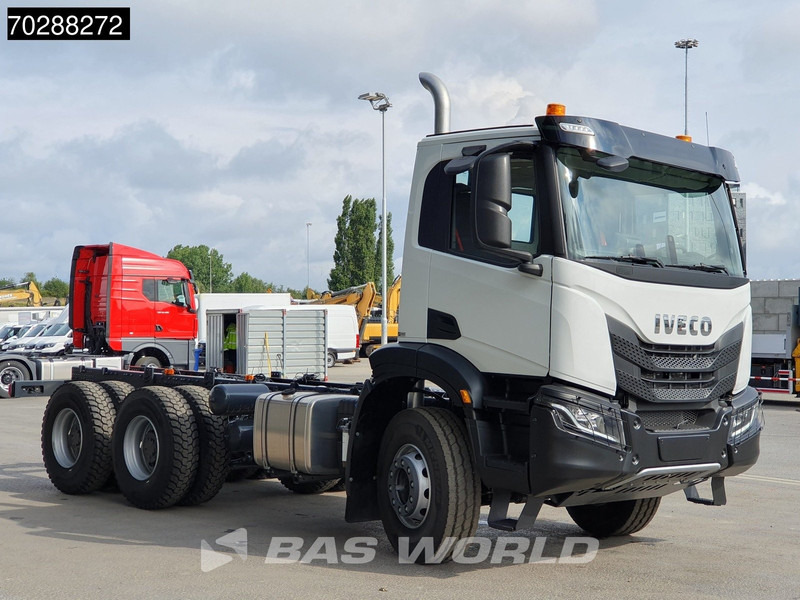 Iveco X-Way 460 6X4 New! Retarder steelsuspension Big-Axle Automatic Navi Euro 6 - Truk sasis: gambar 3 Iveco X-Way 460 6X4 New! Retarder steelsuspension Big-Axle Automatic Navi Euro 6 - Truk sasis: gambar 3