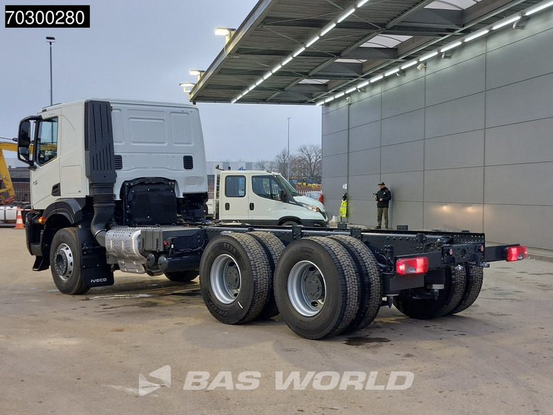 Iveco X-Way 500 X-Way 6X4 NEW 6x4 chassis Sleepercab Rear Air suspension Automatic Euro 6 - Truk sasis: gambar 2 Iveco X-Way 500 X-Way 6X4 NEW 6x4 chassis Sleepercab Rear Air suspension Automatic Euro 6 - Truk sasis: gambar 2