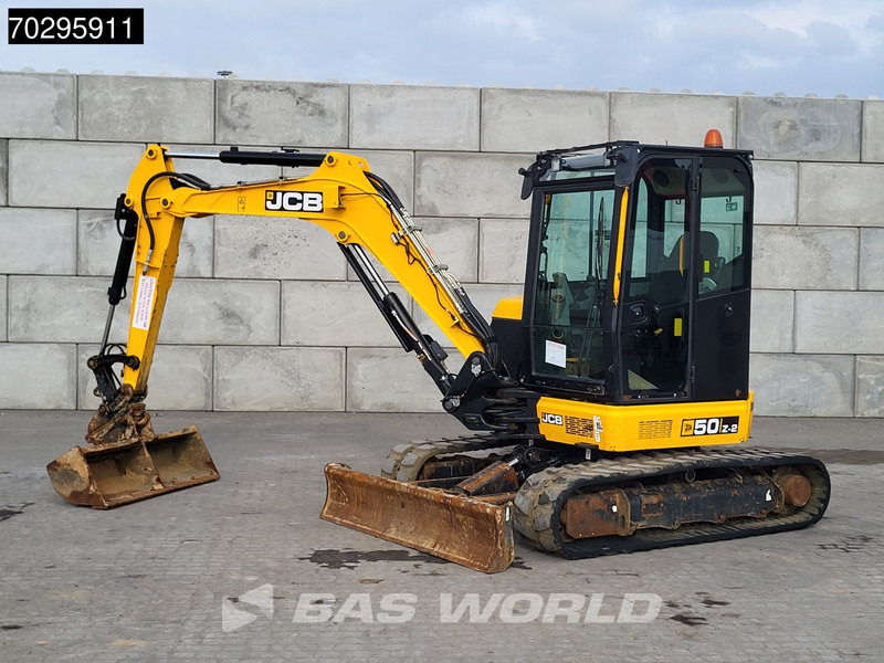 JCB 50Z-2 3 BUCKETS - Ekskavator mini: gambar 3 JCB 50Z-2 3 BUCKETS - Ekskavator mini: gambar 3