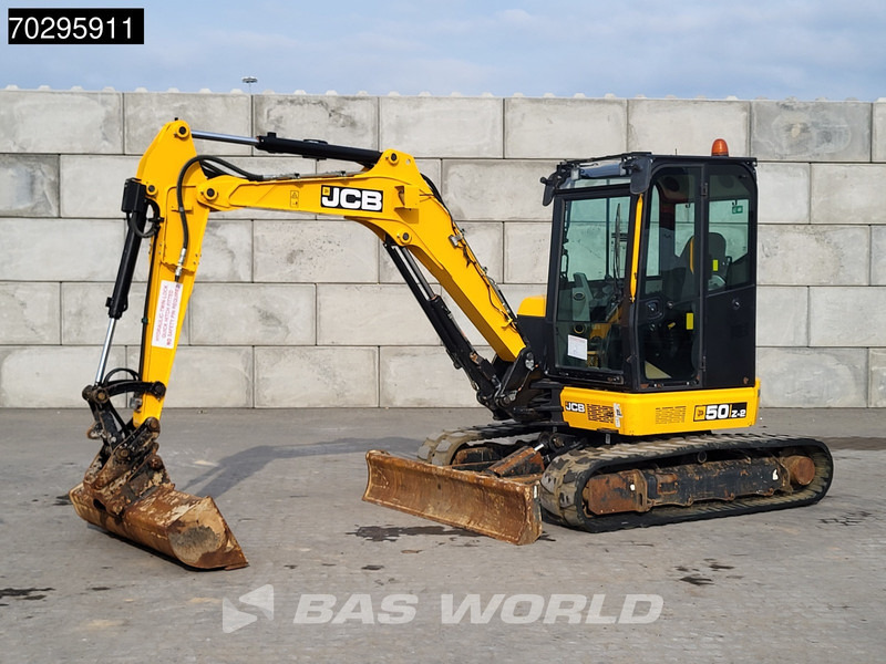 JCB 50Z-2 3 BUCKETS - Ekskavator mini: gambar 2 JCB 50Z-2 3 BUCKETS - Ekskavator mini: gambar 2