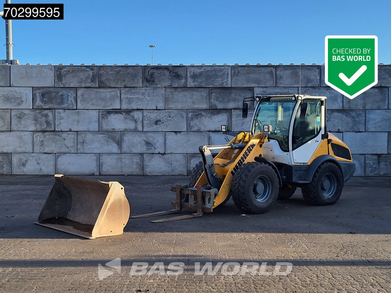 Liebherr L506 C L506C Buckets + Forks - Wheel loader: gambar 1 Liebherr L506 C L506C Buckets + Forks - Wheel loader: gambar 1