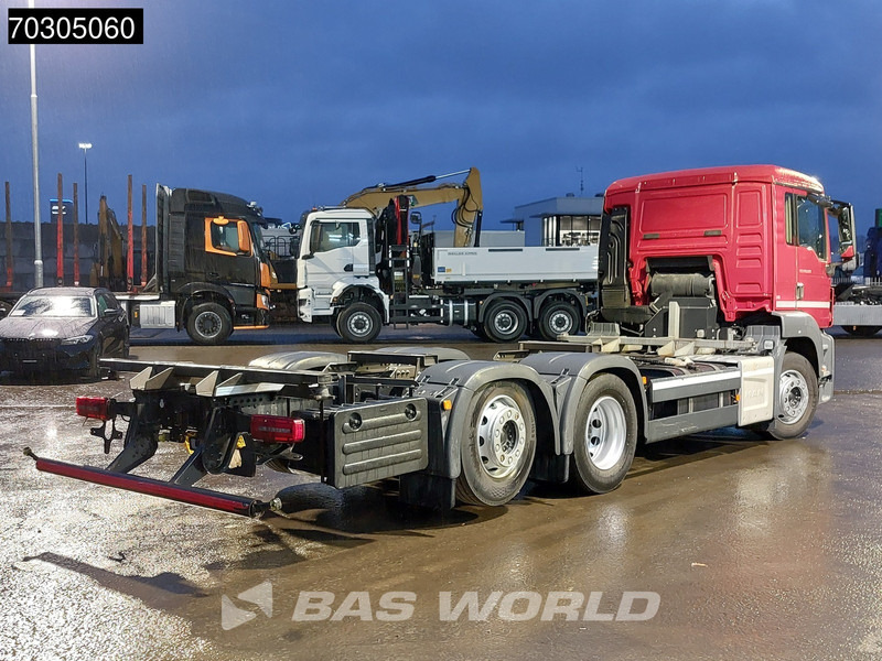 MAN TGS 26.320 TGS 6X2 ADR BDF Lift+Steering Axle Automatic Euro 6 - Pengangkut kontainer/ Container truck: gambar 5 MAN TGS 26.320 TGS 6X2 ADR BDF Lift+Steering Axle Automatic Euro 6 - Pengangkut kontainer/ Container truck: gambar 5