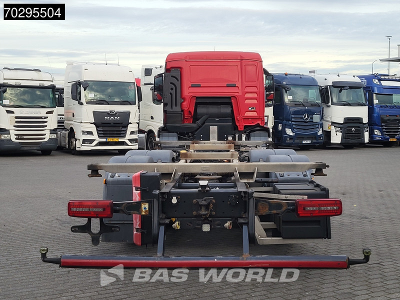 MAN TGS 26.320 TGS 6X2 ADR BDF Lift + Steering Axle Euro 6 - Pengangkut kontainer/ Container truck: gambar 3 MAN TGS 26.320 TGS 6X2 ADR BDF Lift + Steering Axle Euro 6 - Pengangkut kontainer/ Container truck: gambar 3