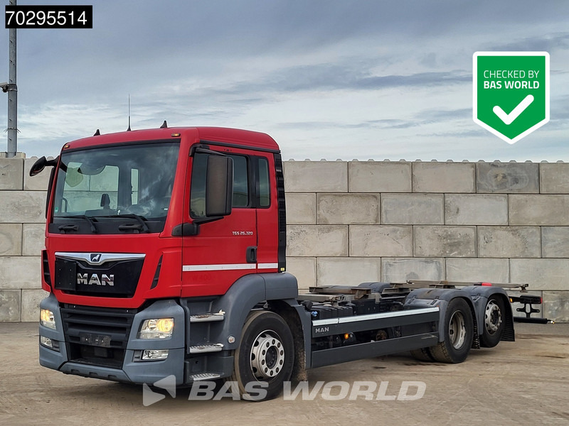 MAN TGS 26.320 TGS 6X2 ADR BDF Lift + Steering Axle Euro 6 - Pengangkut kontainer/ Container truck: gambar 1 MAN TGS 26.320 TGS 6X2 ADR BDF Lift + Steering Axle Euro 6 - Pengangkut kontainer/ Container truck: gambar 1