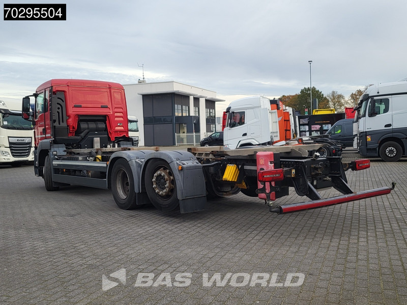 MAN TGS 26.320 TGS 6X2 ADR BDF Lift + Steering Axle Euro 6 - Pengangkut kontainer/ Container truck: gambar 2 MAN TGS 26.320 TGS 6X2 ADR BDF Lift + Steering Axle Euro 6 - Pengangkut kontainer/ Container truck: gambar 2