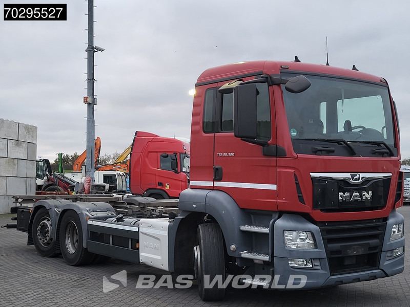 MAN TGS 26.320 TGS 6X2 ADR BDF Lift + Steering Axle Euro 6 - Pengangkut kontainer/ Container truck: gambar 3 MAN TGS 26.320 TGS 6X2 ADR BDF Lift + Steering Axle Euro 6 - Pengangkut kontainer/ Container truck: gambar 3