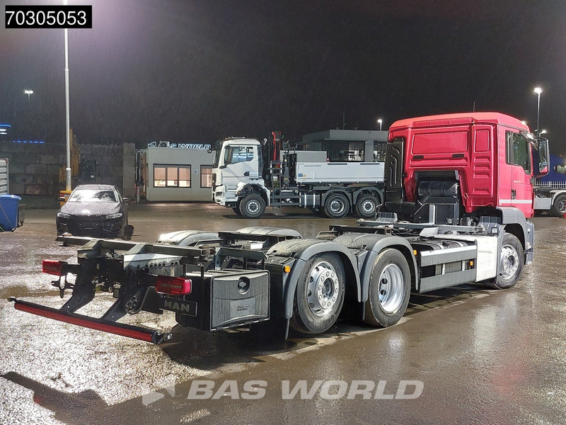 MAN TGS 26.320 TGS 6X2 BDF Lift+Steering Axle Automatic ADR Euro 6 - Pengangkut kontainer/ Container truck: gambar 5 MAN TGS 26.320 TGS 6X2 BDF Lift+Steering Axle Automatic ADR Euro 6 - Pengangkut kontainer/ Container truck: gambar 5