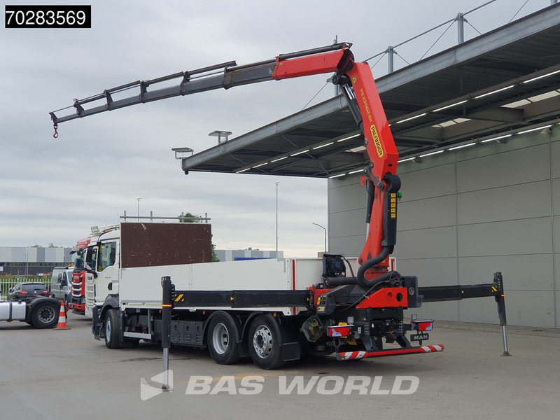 MAN TGS 26.470 6X2 Palfinger PK22002-EH Kran Crane Liftachse Navi Euro 6 - Truk flatbed, Truk derek: gambar 3 MAN TGS 26.470 6X2 Palfinger PK22002-EH Kran Crane Liftachse Navi Euro 6 - Truk flatbed, Truk derek: gambar 3