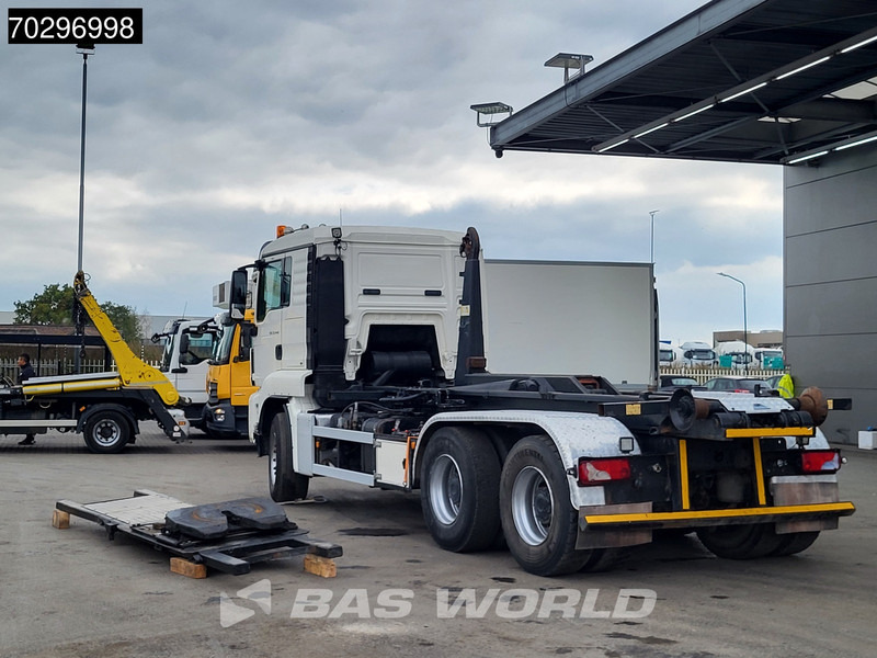 MAN TGS 33.440 6X4 25Ton AJK NHS25-5930 hooklift with 5th wheel Wechselsystem Manual Big-Axle Euro 5 - Hook lift: gambar 2 MAN TGS 33.440 6X4 25Ton AJK NHS25-5930 hooklift with 5th wheel Wechselsystem Manual Big-Axle Euro 5 - Hook lift: gambar 2