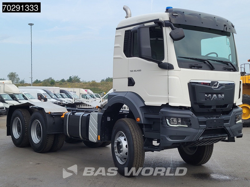 MAN TGS 40.400 6X4 NEW 6x4 chassis PTO Preparation Steelsuspension Big-Axle Automatic Euro 2 - Truk sasis: gambar 3 MAN TGS 40.400 6X4 NEW 6x4 chassis PTO Preparation Steelsuspension Big-Axle Automatic Euro 2 - Truk sasis: gambar 3