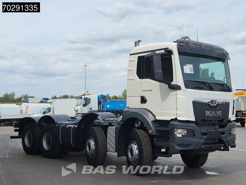 MAN TGS 41.400 8X4 New 8x4 chassis Engine PTO Steelsuspension Big-Axle Manual Euro 2 - Truk sasis: gambar 3 MAN TGS 41.400 8X4 New 8x4 chassis Engine PTO Steelsuspension Big-Axle Manual Euro 2 - Truk sasis: gambar 3