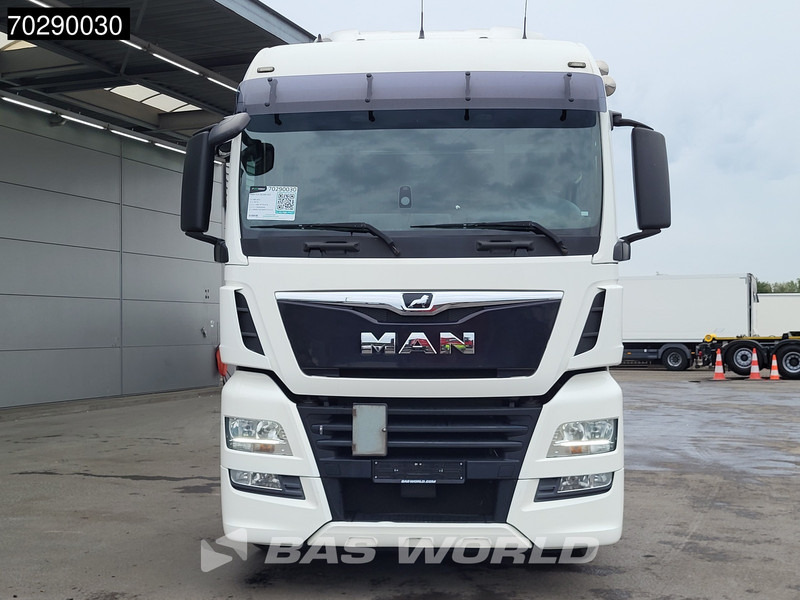 MAN TGX 26.460 6X2 BDF Liftaxle Automatic Retarder ACC Euro 6 - Pengangkut kontainer/ Container truck: gambar 2 MAN TGX 26.460 6X2 BDF Liftaxle Automatic Retarder ACC Euro 6 - Pengangkut kontainer/ Container truck: gambar 2