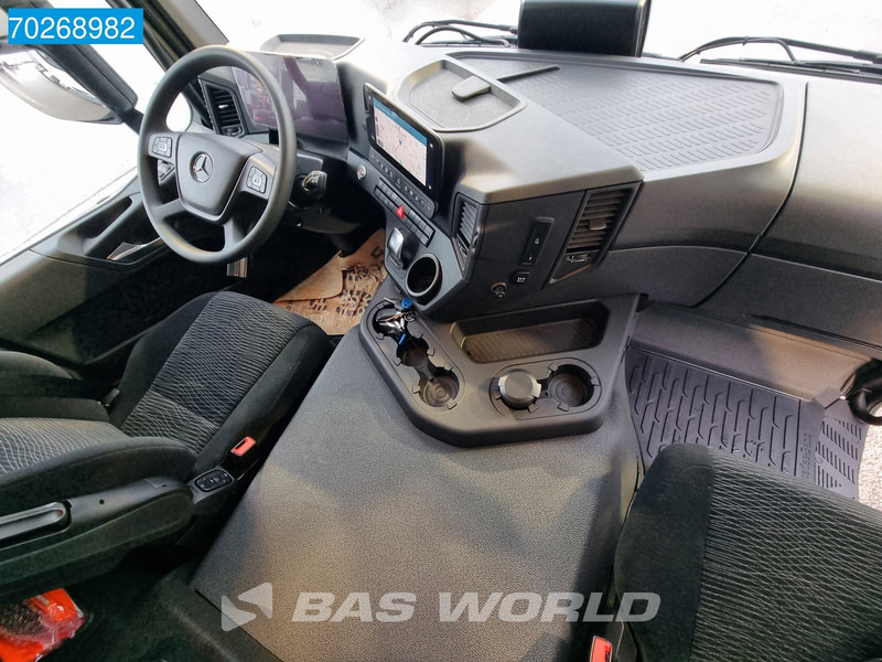 Mercedes-Benz Actros 2532 6X2 NEW! Machine tansporter Oprijwagen Lenkachse Navi Euro 6 - Truk pengangkut mobil: gambar 3 Mercedes-Benz Actros 2532 6X2 NEW! Machine tansporter Oprijwagen Lenkachse Navi Euro 6 - Truk pengangkut mobil: gambar 3