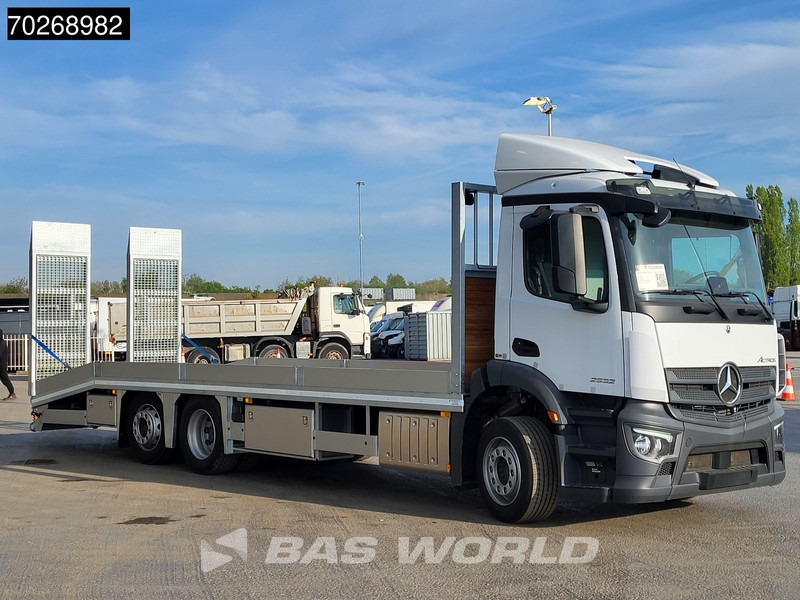 Mercedes-Benz Actros 2532 6X2 NEW! Machine tansporter Oprijwagen Lenkachse Navi Euro 6 - Truk pengangkut mobil: gambar 5 Mercedes-Benz Actros 2532 6X2 NEW! Machine tansporter Oprijwagen Lenkachse Navi Euro 6 - Truk pengangkut mobil: gambar 5
