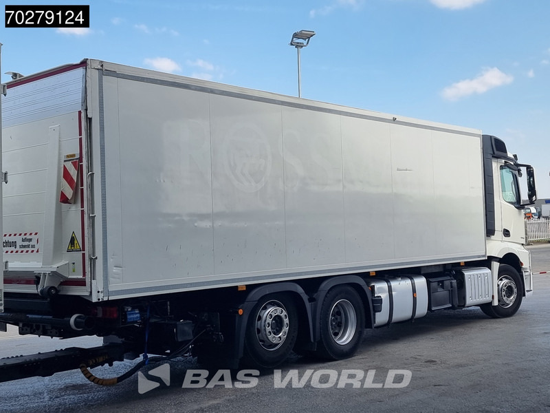 Mercedes-Benz Actros 2543 6X2 Lift+steering Axle Retarder ACC Navi Ladebordwand Euro 6 - Truk berpendingin: gambar 5 Mercedes-Benz Actros 2543 6X2 Lift+steering Axle Retarder ACC Navi Ladebordwand Euro 6 - Truk berpendingin: gambar 5
