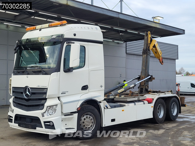 Mercedes-Benz Actros 2645 6X2 Palfinger Pallift containersystem Lift-Axle Automatic Euro 6 - Hook lift: gambar 5 Mercedes-Benz Actros 2645 6X2 Palfinger Pallift containersystem Lift-Axle Automatic Euro 6 - Hook lift: gambar 5