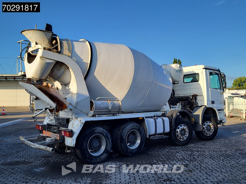 Mercedes-Benz Actros 3236 8X4 9m3 Stetter Mixer Retarder Steelsuspension Big-Axle Euro 3 - Truk pengaduk beton: gambar 5 Mercedes-Benz Actros 3236 8X4 9m3 Stetter Mixer Retarder Steelsuspension Big-Axle Euro 3 - Truk pengaduk beton: gambar 5