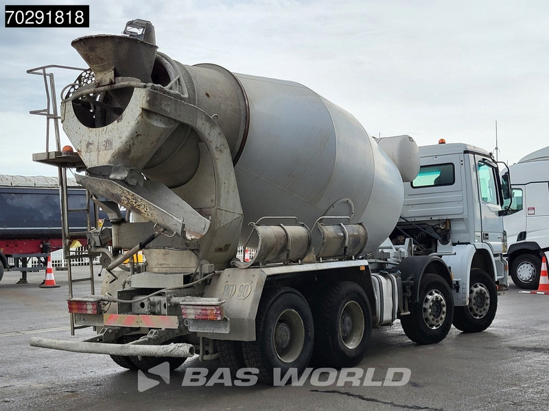 Mercedes-Benz Actros 3241 8X4 9m3 Stetter Steelsuspension 3-Pedals Retarder Euro 4 - Truk pengaduk beton: gambar 5 Mercedes-Benz Actros 3241 8X4 9m3 Stetter Steelsuspension 3-Pedals Retarder Euro 4 - Truk pengaduk beton: gambar 5