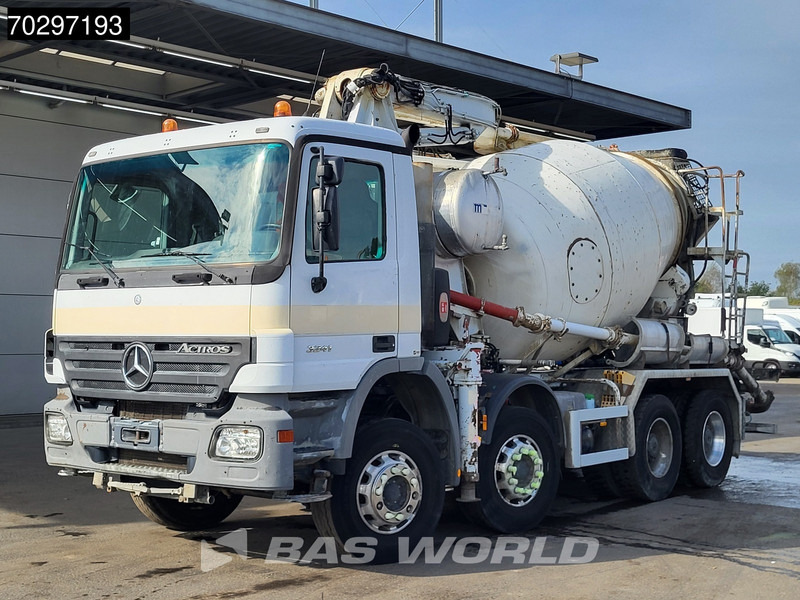 Mercedes-Benz Actros 3241 8X4 Mecbo ATB 4.22/70 HSL PUMI 7m3 mixer Big-Axle Euro 3 - Truk pompa beton: gambar 5 Mercedes-Benz Actros 3241 8X4 Mecbo ATB 4.22/70 HSL PUMI 7m3 mixer Big-Axle Euro 3 - Truk pompa beton: gambar 5
