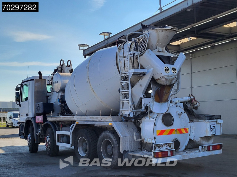 Mercedes-Benz Actros 3241 8X4 Mecbo PUMI incomplete Seelsuspension Big-Axle Euro 3 - Truk pengaduk beton: gambar 2 Mercedes-Benz Actros 3241 8X4 Mecbo PUMI incomplete Seelsuspension Big-Axle Euro 3 - Truk pengaduk beton: gambar 2