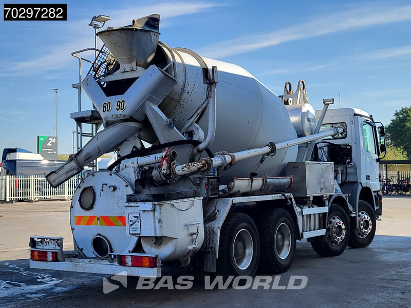 Mercedes-Benz Actros 3241 8X4 Mecbo PUMI incomplete Seelsuspension Big-Axle Euro 3 - Truk pengaduk beton: gambar 5 Mercedes-Benz Actros 3241 8X4 Mecbo PUMI incomplete Seelsuspension Big-Axle Euro 3 - Truk pengaduk beton: gambar 5