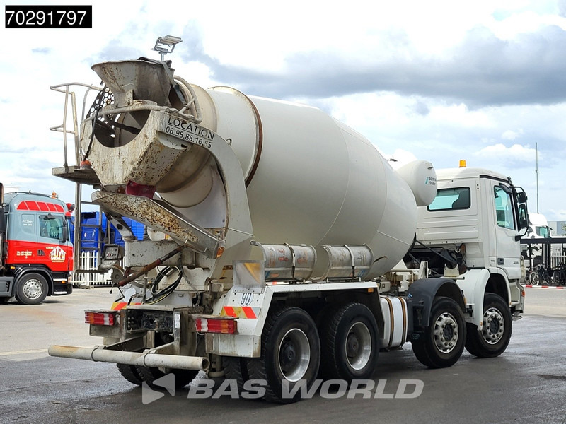 Mercedes-Benz Actros 3241 8X4 Retarder 9m3 Stetter Steelsuspension 3-Pedals Euro 4 - Truk pengaduk beton: gambar 5 Mercedes-Benz Actros 3241 8X4 Retarder 9m3 Stetter Steelsuspension 3-Pedals Euro 4 - Truk pengaduk beton: gambar 5