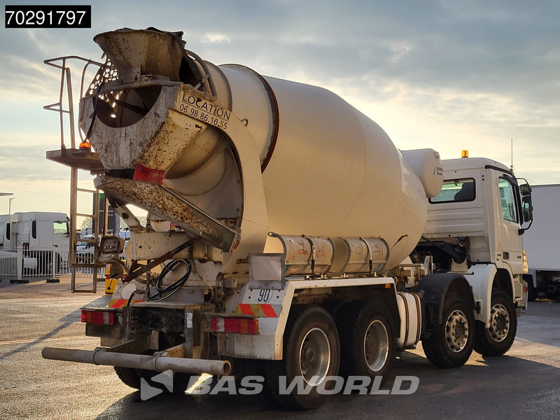 Mercedes-Benz Actros 3241 8X4 Retarder 9m3 Stetter Steelsuspension 3-Pedals Euro 4 - Truk pengaduk beton: gambar 5 Mercedes-Benz Actros 3241 8X4 Retarder 9m3 Stetter Steelsuspension 3-Pedals Euro 4 - Truk pengaduk beton: gambar 5