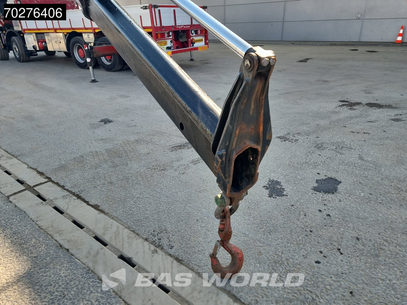 Mercedes-Benz Actros 4146 8X4 FASSI F600AXP.26 Crane Kran NL-Truck Euro 5 - Truk flatbed, Truk derek: gambar 5 Mercedes-Benz Actros 4146 8X4 FASSI F600AXP.26 Crane Kran NL-Truck Euro 5 - Truk flatbed, Truk derek: gambar 5