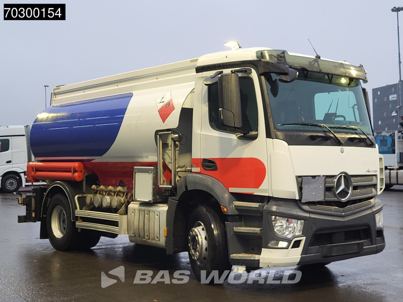 Mercedes-Benz Antos 1824 4X2 13500ltr Fuel tanker 4 comparments ADR Automatic Euro 6 - Truk tangki: gambar 3 Mercedes-Benz Antos 1824 4X2 13500ltr Fuel tanker 4 comparments ADR Automatic Euro 6 - Truk tangki: gambar 3