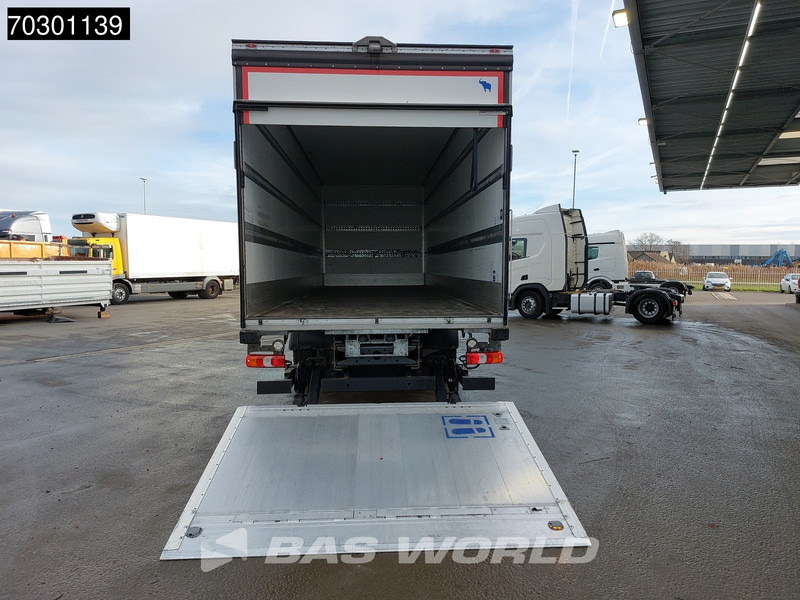 Mercedes-Benz Antos 1827 Antos 4X2 19tonner LOW Mileage! Automatic 1500kg Ladebordwand Euro 6 - Truk box: gambar 5 Mercedes-Benz Antos 1827 Antos 4X2 19tonner LOW Mileage! Automatic 1500kg Ladebordwand Euro 6 - Truk box: gambar 5
