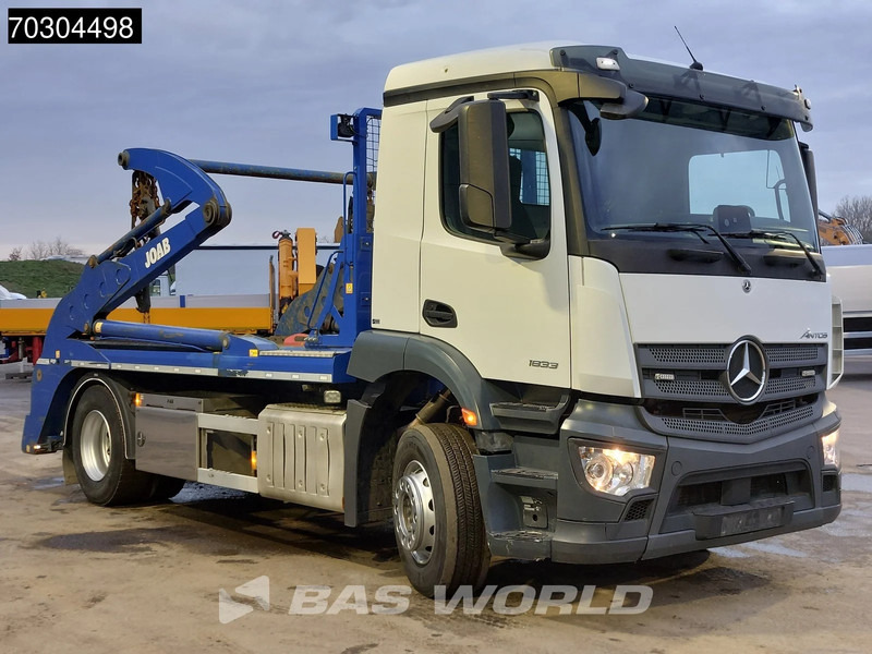 Mercedes-Benz Antos 1833 4X2 14 tons JOAB VL 14U Skiploader Automatic Full Air suspension Euro 6 - Truk skip loader: gambar 3 Mercedes-Benz Antos 1833 4X2 14 tons JOAB VL 14U Skiploader Automatic Full Air suspension Euro 6 - Truk skip loader: gambar 3