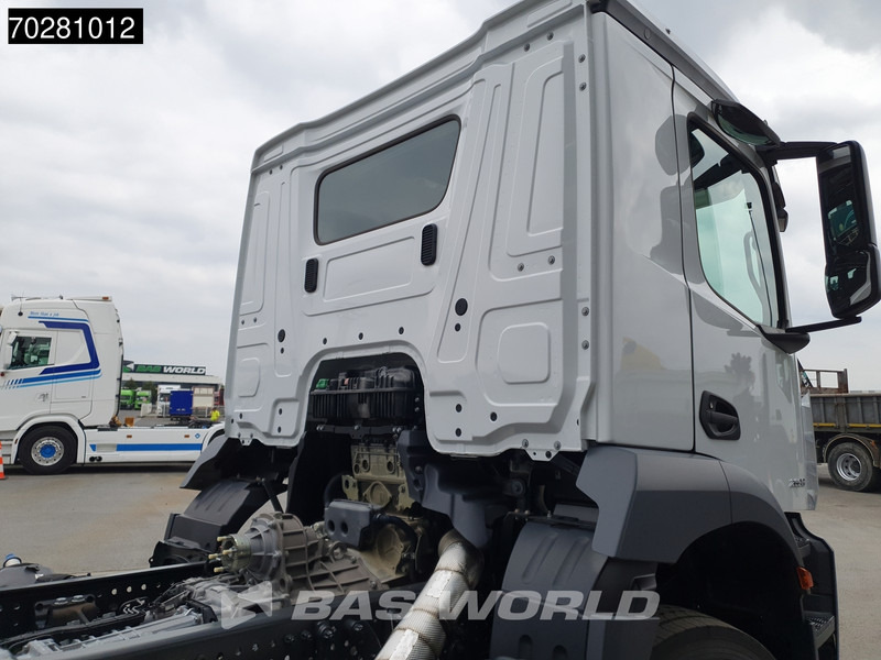 Mercedes-Benz Arocs 2636 6X4 NEW chassis Flange PTO Big-Axle Steelsuspension Euro 6 - Truk sasis: gambar 5 Mercedes-Benz Arocs 2636 6X4 NEW chassis Flange PTO Big-Axle Steelsuspension Euro 6 - Truk sasis: gambar 5
