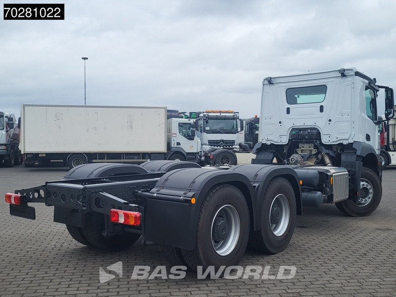 Mercedes-Benz Arocs 2636 6X4 NEW chassis Flywheel PTO Big-Axle Automatic Steelsuspension Euro 6 - Truk sasis: gambar 5 Mercedes-Benz Arocs 2636 6X4 NEW chassis Flywheel PTO Big-Axle Automatic Steelsuspension Euro 6 - Truk sasis: gambar 5