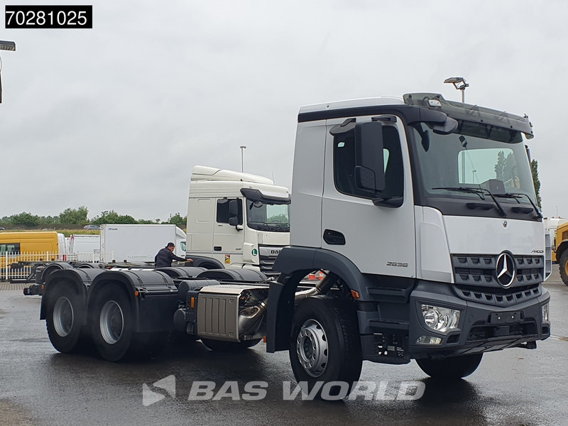Mercedes-Benz Arocs 2636 6X4 NEW chassis Flywheel PTO Big-Axle Automatic Steelsuspension Euro 6 - Truk sasis: gambar 3 Mercedes-Benz Arocs 2636 6X4 NEW chassis Flywheel PTO Big-Axle Automatic Steelsuspension Euro 6 - Truk sasis: gambar 3