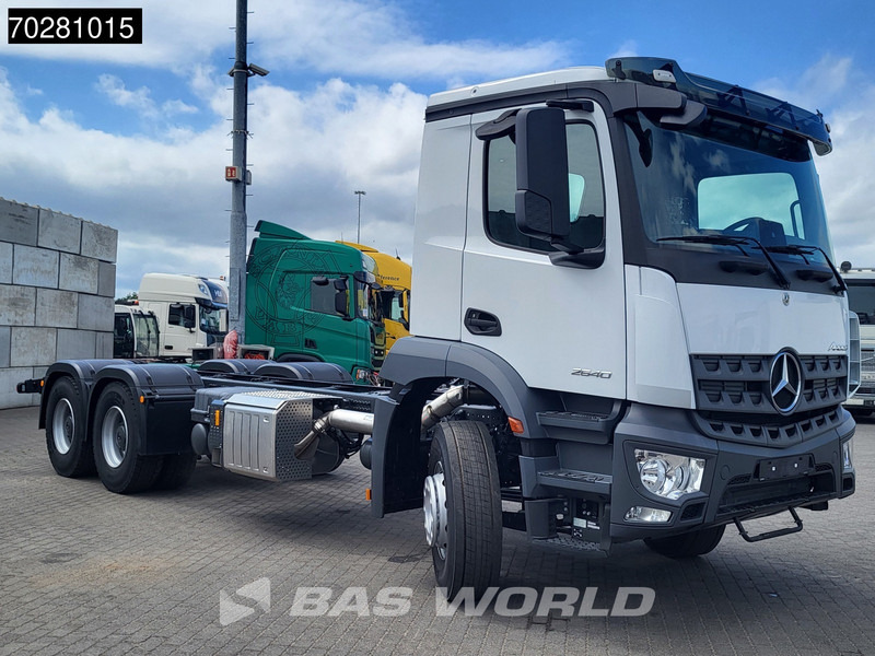 Mercedes-Benz Arocs 2640 6X4 NEW Chassis Big-Axle Automatic Steel suspension Euro 6 - Truk sasis: gambar 3 Mercedes-Benz Arocs 2640 6X4 NEW Chassis Big-Axle Automatic Steel suspension Euro 6 - Truk sasis: gambar 3