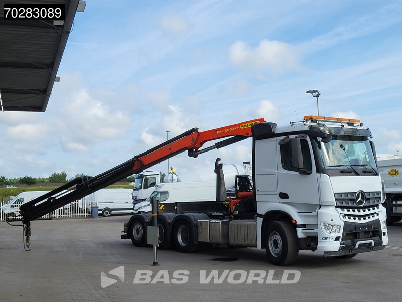 Mercedes-Benz Arocs 3245 Actros 8X4 Palfinger PK22002 EH Crane 17tons hooklift Big-Axle Lift+Lenkachse Navi Euro 6 - Hook lift, Truk derek: gambar 3 Mercedes-Benz Arocs 3245 Actros 8X4 Palfinger PK22002 EH Crane 17tons hooklift Big-Axle Lift+Lenkachse Navi Euro 6 - Hook lift, Truk derek: gambar 3