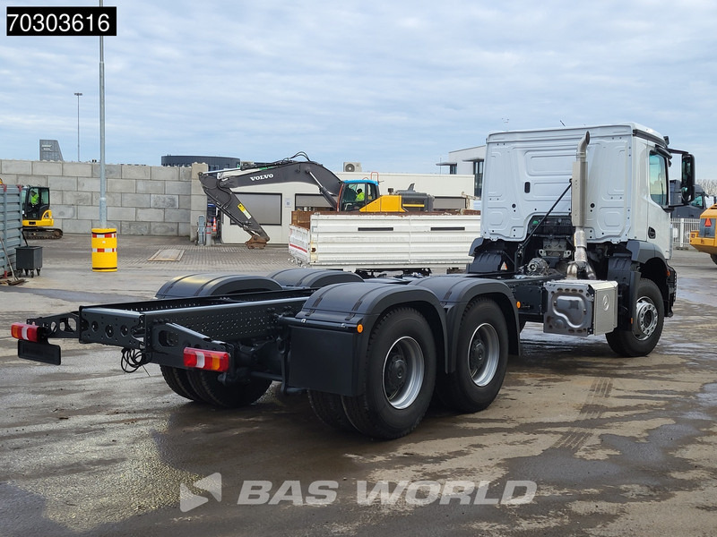 Mercedes-Benz Arocs 3340 6X4 NEW! Euro 5 Full Steel Big Axle - Truk sasis: gambar 5 Mercedes-Benz Arocs 3340 6X4 NEW! Euro 5 Full Steel Big Axle - Truk sasis: gambar 5
