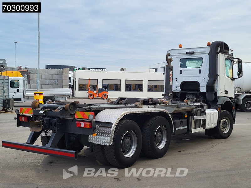 Mercedes-Benz Arocs 3342 6X4 HYVA 26-62-S Hooklift Big-Axle Automatic Euro 6 - Hook lift: gambar 3 Mercedes-Benz Arocs 3342 6X4 HYVA 26-62-S Hooklift Big-Axle Automatic Euro 6 - Hook lift: gambar 3