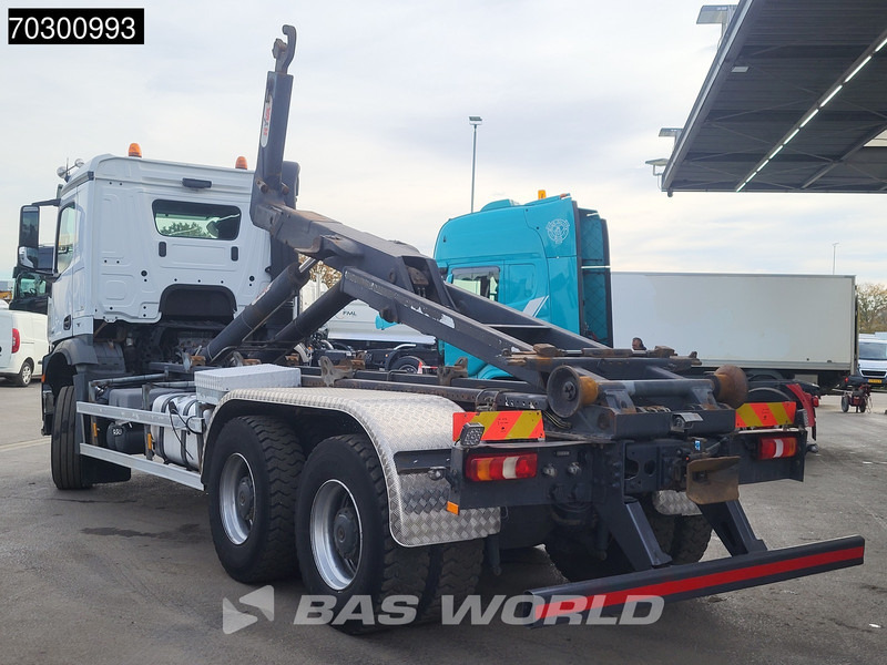Mercedes-Benz Arocs 3342 6X4 HYVA 26-62-S Hooklift Big-Axle Automatic Euro 6 - Hook lift: gambar 5 Mercedes-Benz Arocs 3342 6X4 HYVA 26-62-S Hooklift Big-Axle Automatic Euro 6 - Hook lift: gambar 5