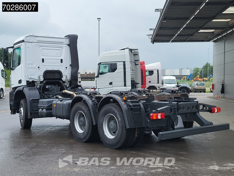 Mercedes-Benz Arocs 3342 6X4 NEW 6x4 chassis Big-Axle Automatic Steel suspension Euro 3 - Truk sasis: gambar 2 Mercedes-Benz Arocs 3342 6X4 NEW 6x4 chassis Big-Axle Automatic Steel suspension Euro 3 - Truk sasis: gambar 2