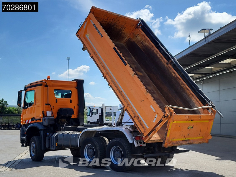 Mercedes-Benz Arocs 3345 6X6 11m3 Meiller Mixer Steelsuspension Big-Axle Euro 6 - Truk jungkit: gambar 2 Mercedes-Benz Arocs 3345 6X6 11m3 Meiller Mixer Steelsuspension Big-Axle Euro 6 - Truk jungkit: gambar 2