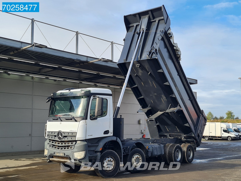 Mercedes-Benz Arocs 4142 8X4 24m3 Tipper Big-Axle Steelsuspension Euro 6 - Truk jungkit: gambar 2 Mercedes-Benz Arocs 4142 8X4 24m3 Tipper Big-Axle Steelsuspension Euro 6 - Truk jungkit: gambar 2