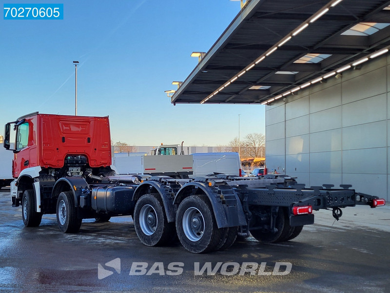 Mercedes-Benz Arocs 4843 8X4 NEW chassis RHD! Steel suspension Automatic Euro 6 - Truk sasis: gambar 2 Mercedes-Benz Arocs 4843 8X4 NEW chassis RHD! Steel suspension Automatic Euro 6 - Truk sasis: gambar 2