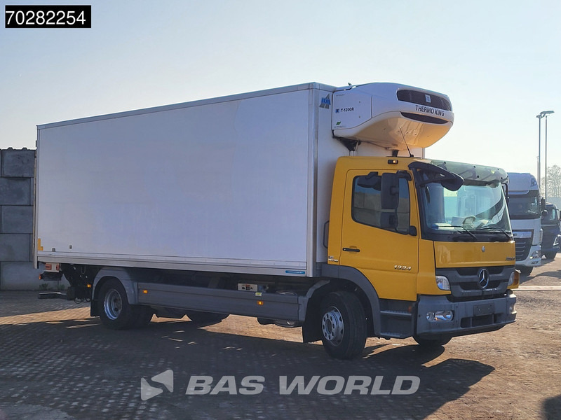 Mercedes-Benz Atego 1324 4X2 13tonner Thermo King T-1200R Manual 1500kg Ladebordwand Euro 5 - Truk berpendingin: gambar 3 Mercedes-Benz Atego 1324 4X2 13tonner Thermo King T-1200R Manual 1500kg Ladebordwand Euro 5 - Truk berpendingin: gambar 3