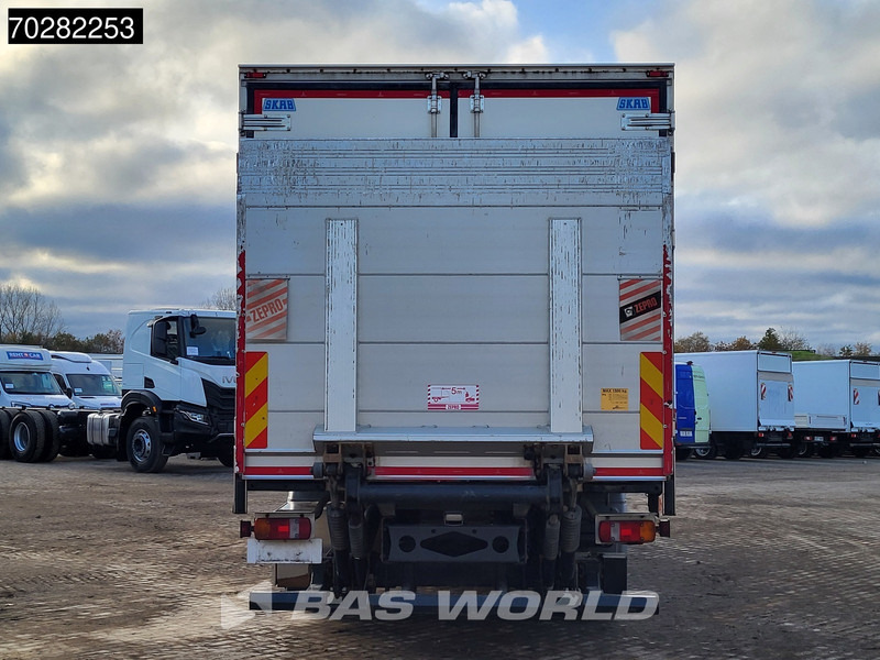 Mercedes-Benz Atego 1324 4X2 Thermo King T-1000R Automatic Ladebordwand Euro 5 - Truk berpendingin: gambar 3 Mercedes-Benz Atego 1324 4X2 Thermo King T-1000R Automatic Ladebordwand Euro 5 - Truk berpendingin: gambar 3