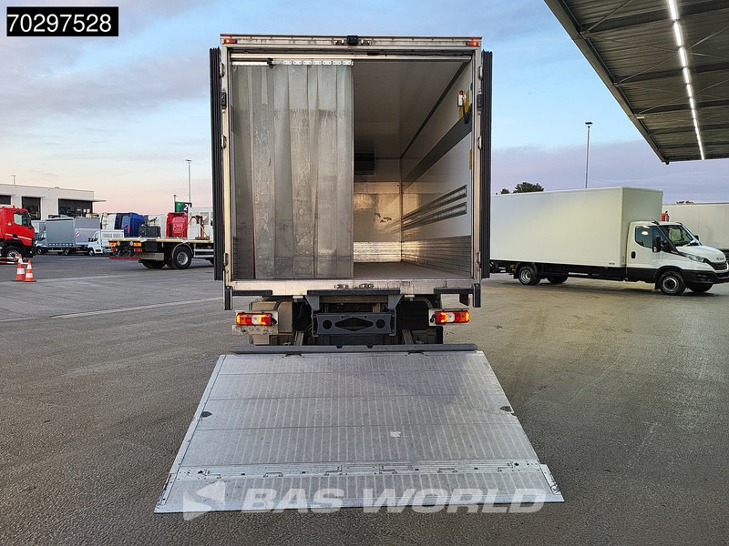 Mercedes-Benz Atego 1324 Atego 4X2 Thermo-King T1200R 1500kg Ladebordwand Automatic Euro 6 - Truk berpendingin: gambar 5 Mercedes-Benz Atego 1324 Atego 4X2 Thermo-King T1200R 1500kg Ladebordwand Automatic Euro 6 - Truk berpendingin: gambar 5