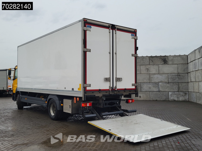 Mercedes-Benz Atego 1524 Atego 4X2 16tons Thermo King T-1200R Cooler Automatic 1500kg Ladebordwand - Truk berpendingin: gambar 3 Mercedes-Benz Atego 1524 Atego 4X2 16tons Thermo King T-1200R Cooler Automatic 1500kg Ladebordwand - Truk berpendingin: gambar 3